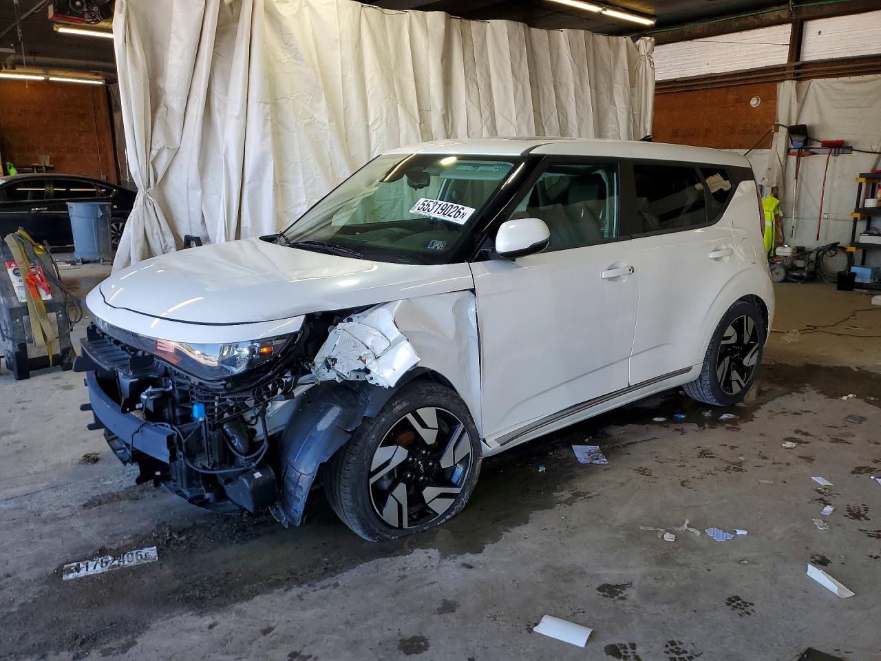 Salvage Kia Soul Image