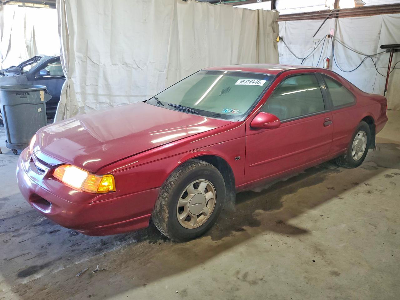 Salvage Ford Thunderbird Image