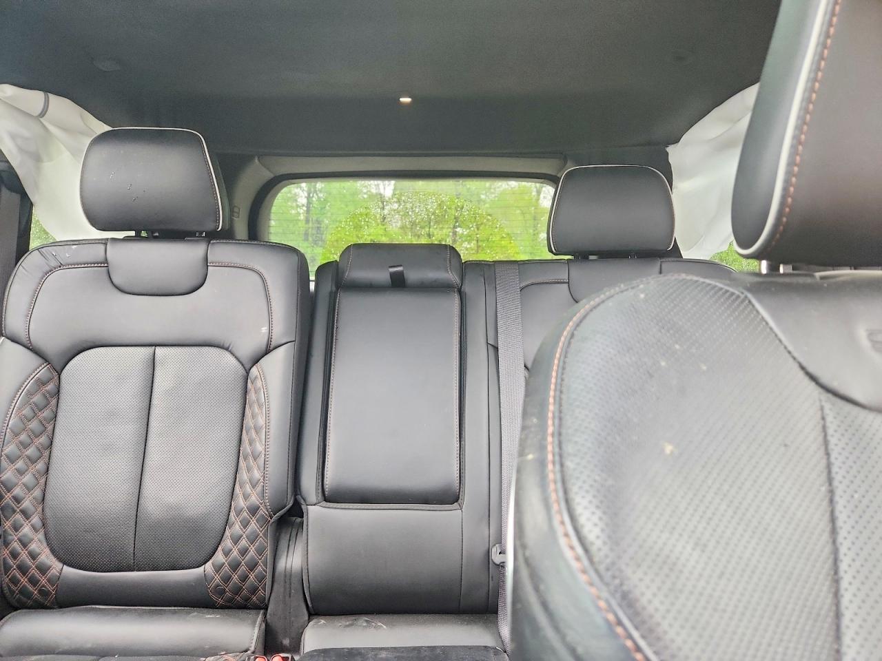 Jeep Grand Cherokee Summit