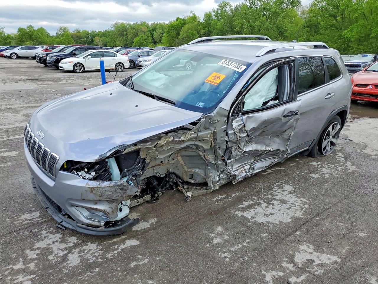 Salvage Jeep Grand Cherokee Image