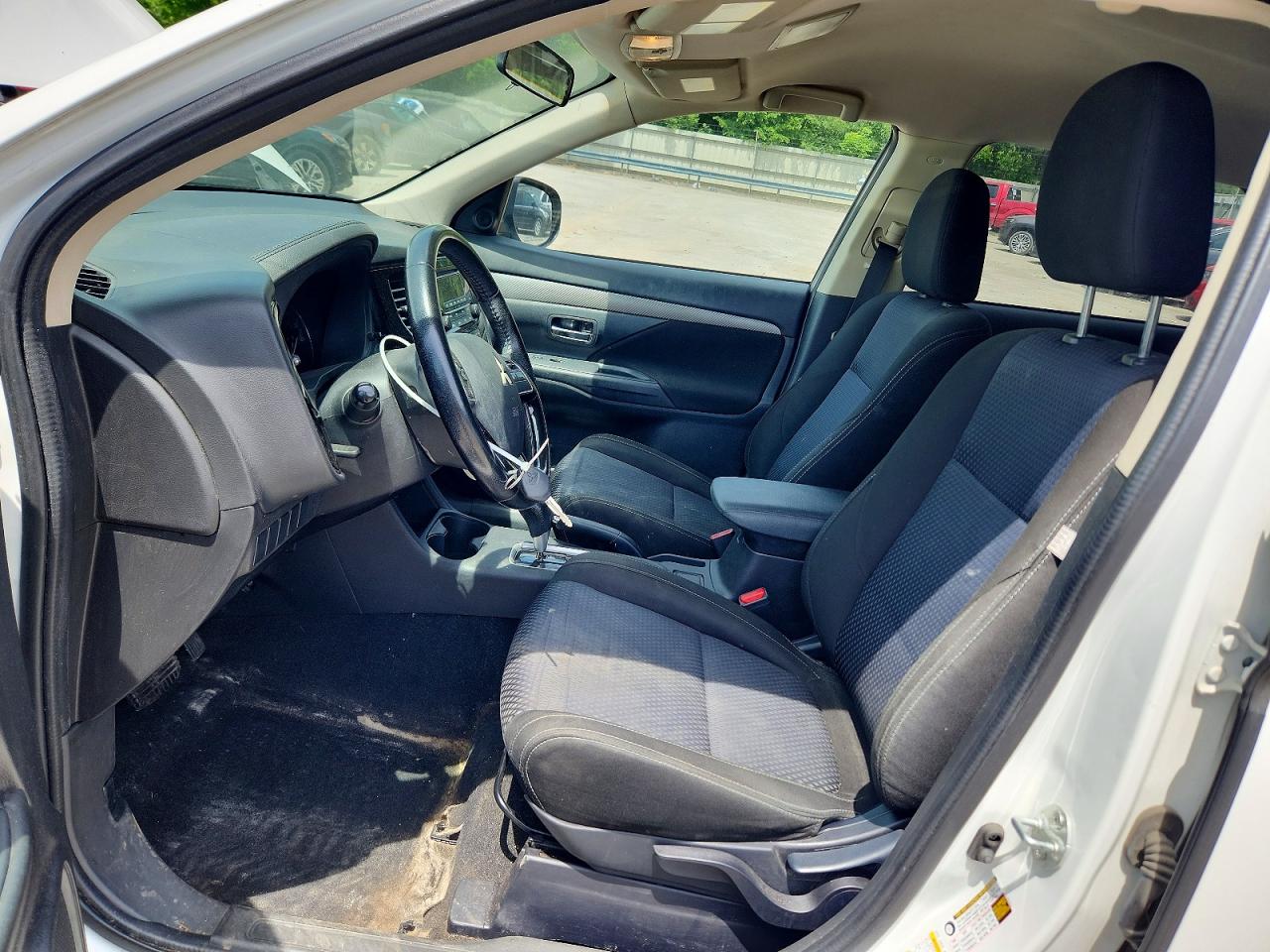 Mitsubishi Outlander Se