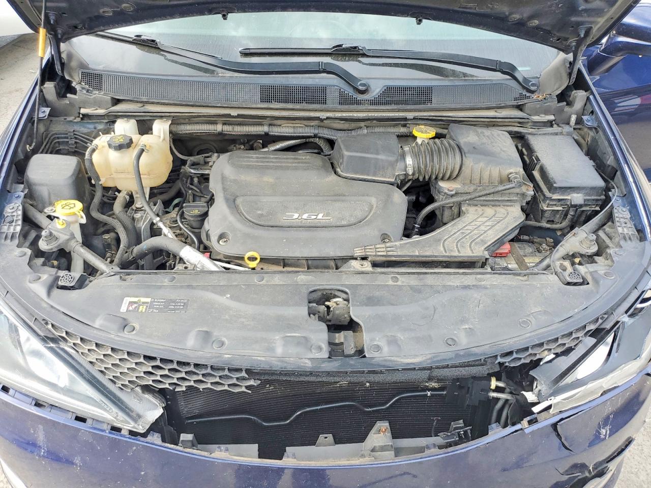 Chrysler Pacifica Touring L