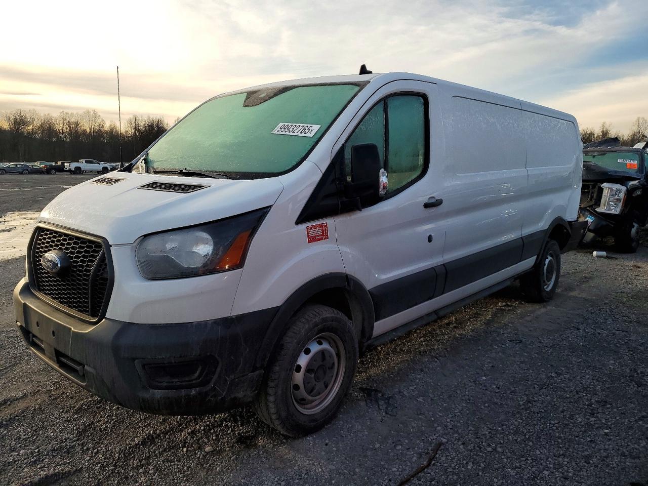 Salvage Ford Transit Image
