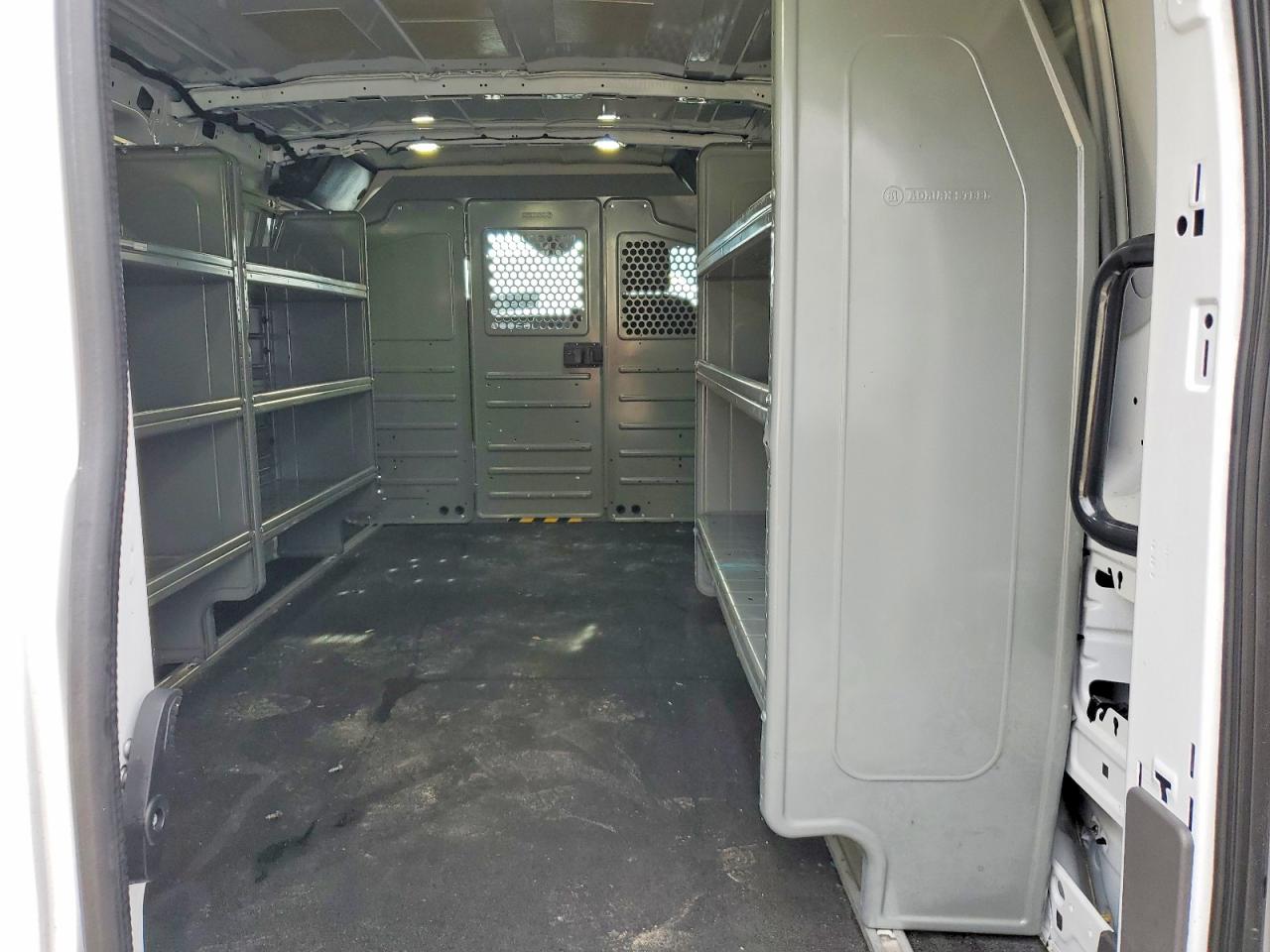 Ford Transit T-250