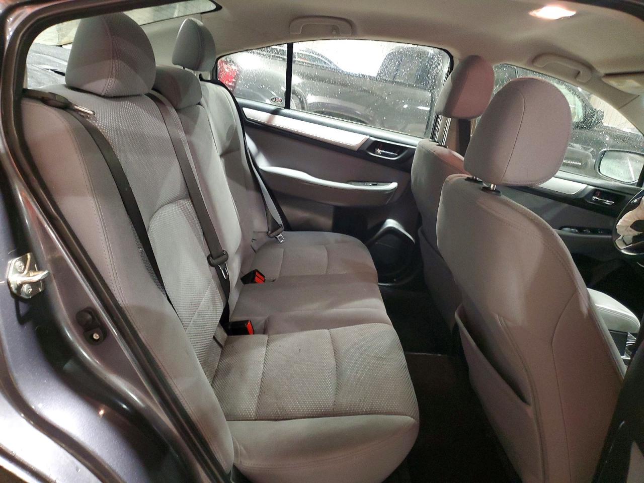 Subaru Legacy 2.5i Premium