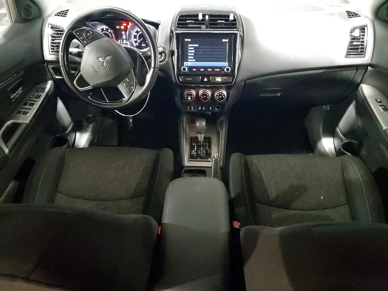Mitsubishi Outlander Se