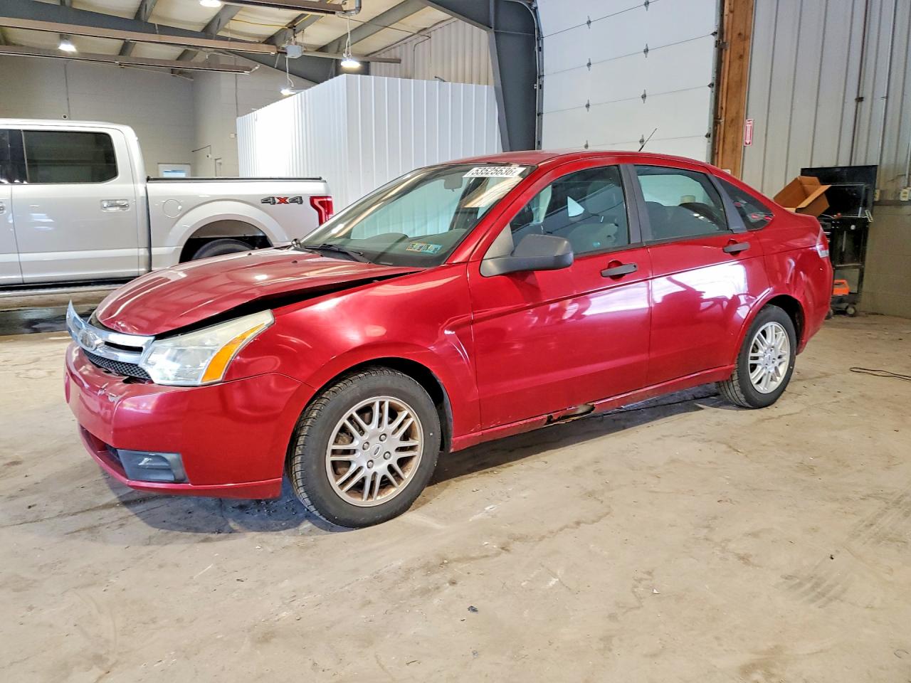 Salvage Ford Focus Image