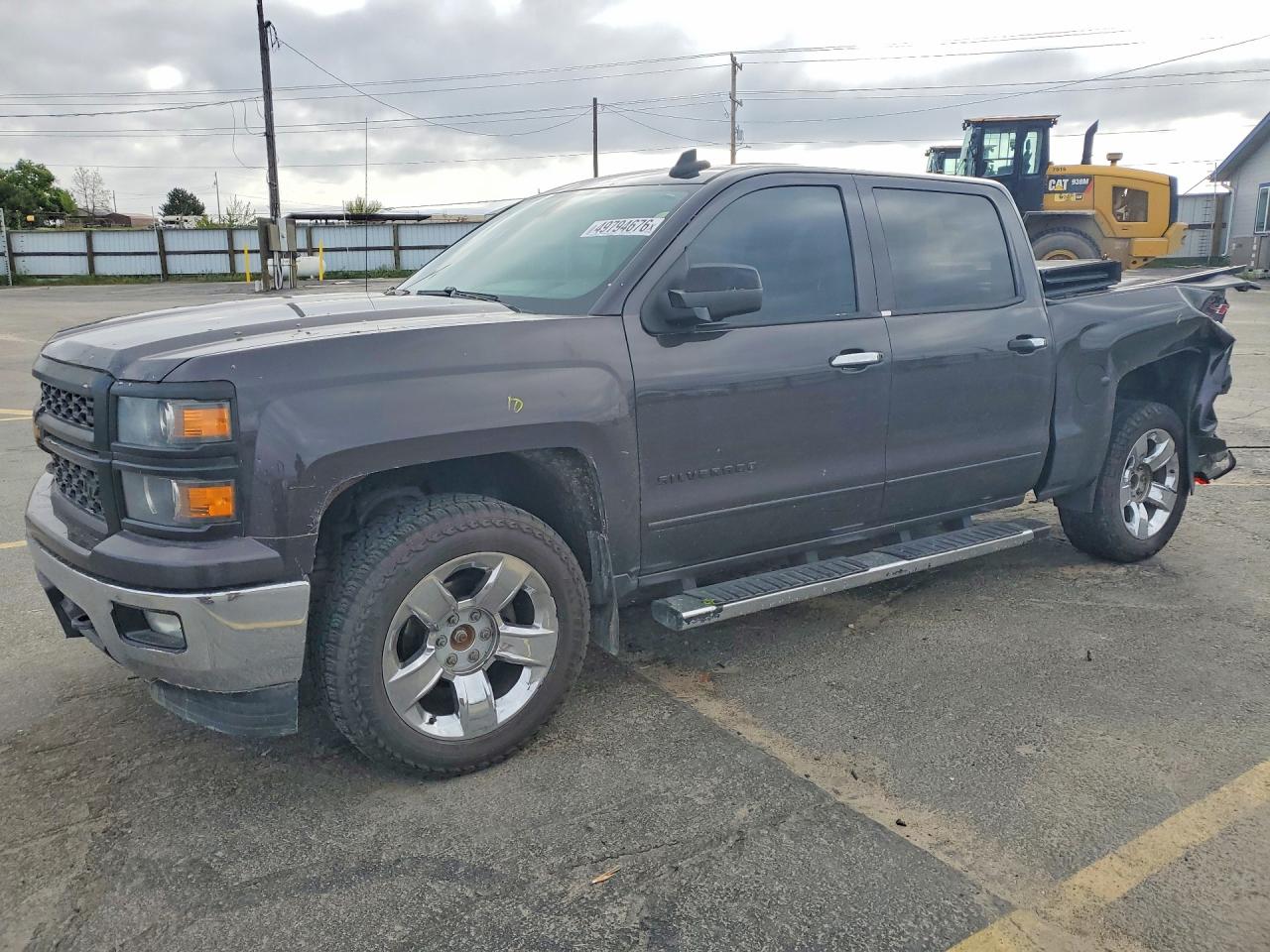 Salvage Chevrolet Silverado Image