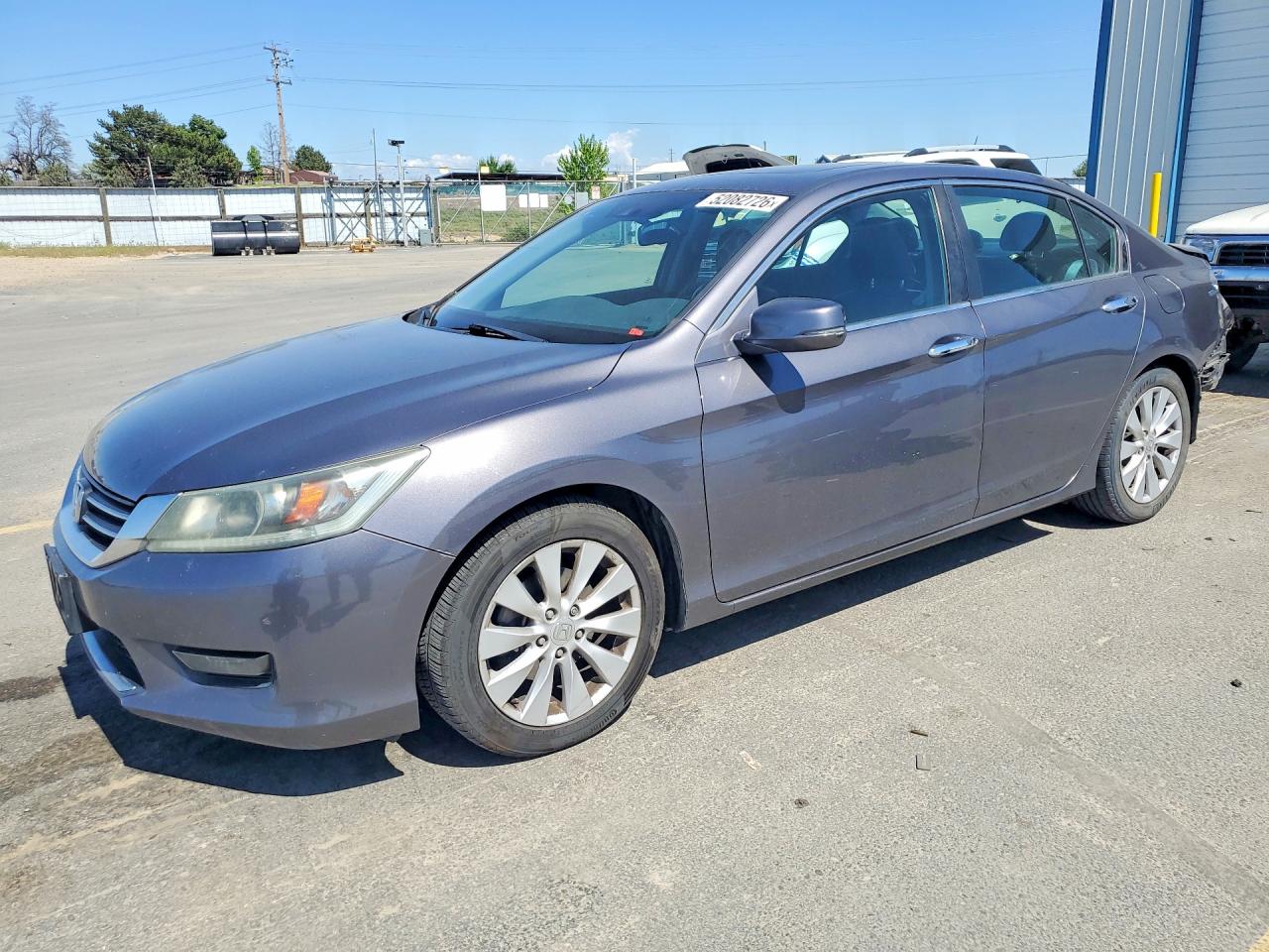 Salvage Honda Accord Image