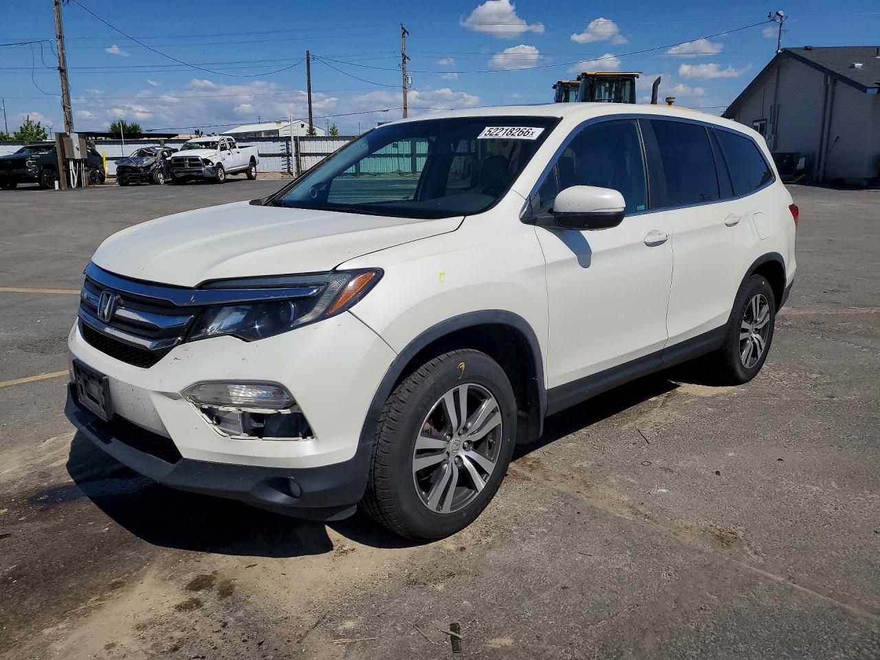 Salvage Honda Pilot Image