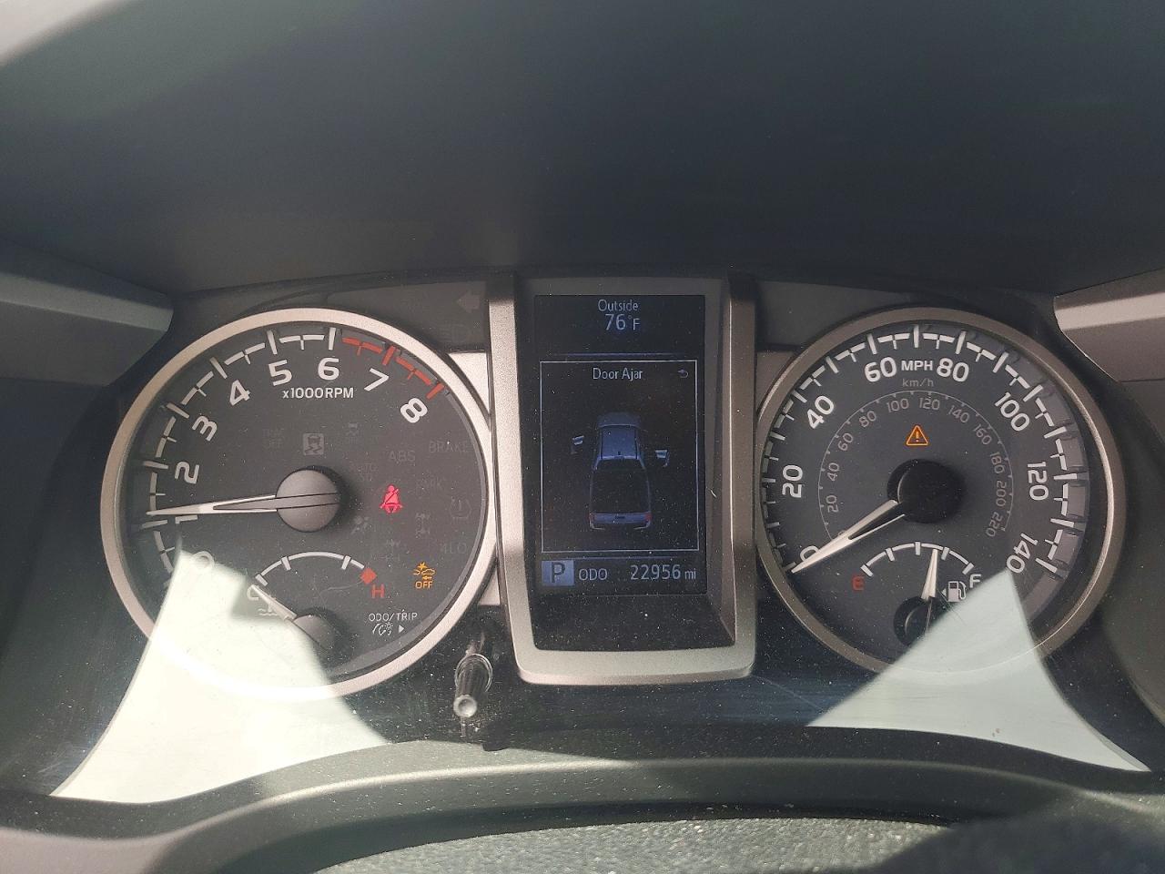 Toyota Tacoma Sr5 V6