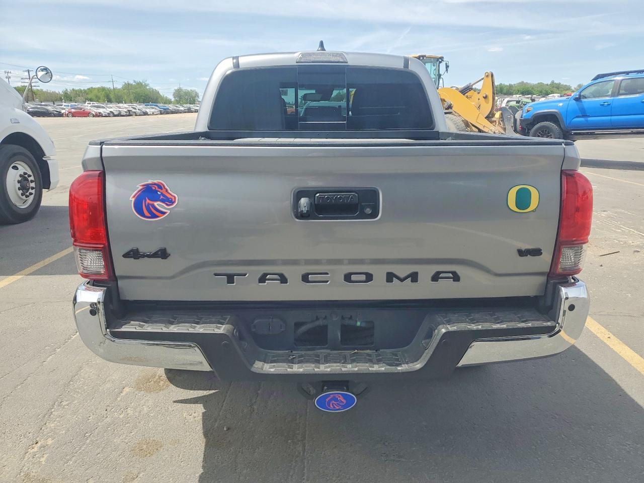 Toyota Tacoma Sr5 V6