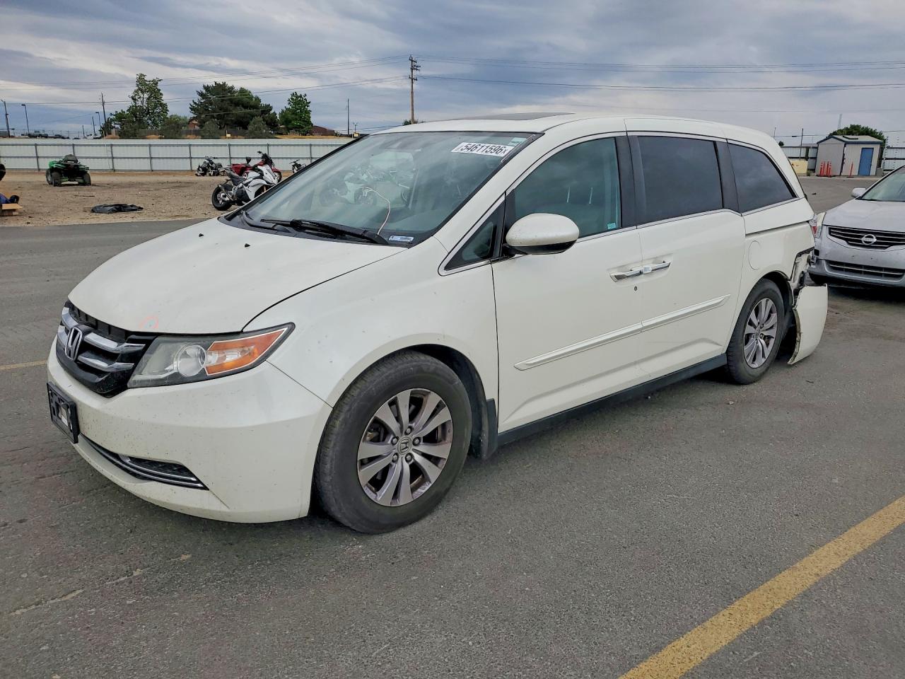 Salvage Honda Odyssey Image