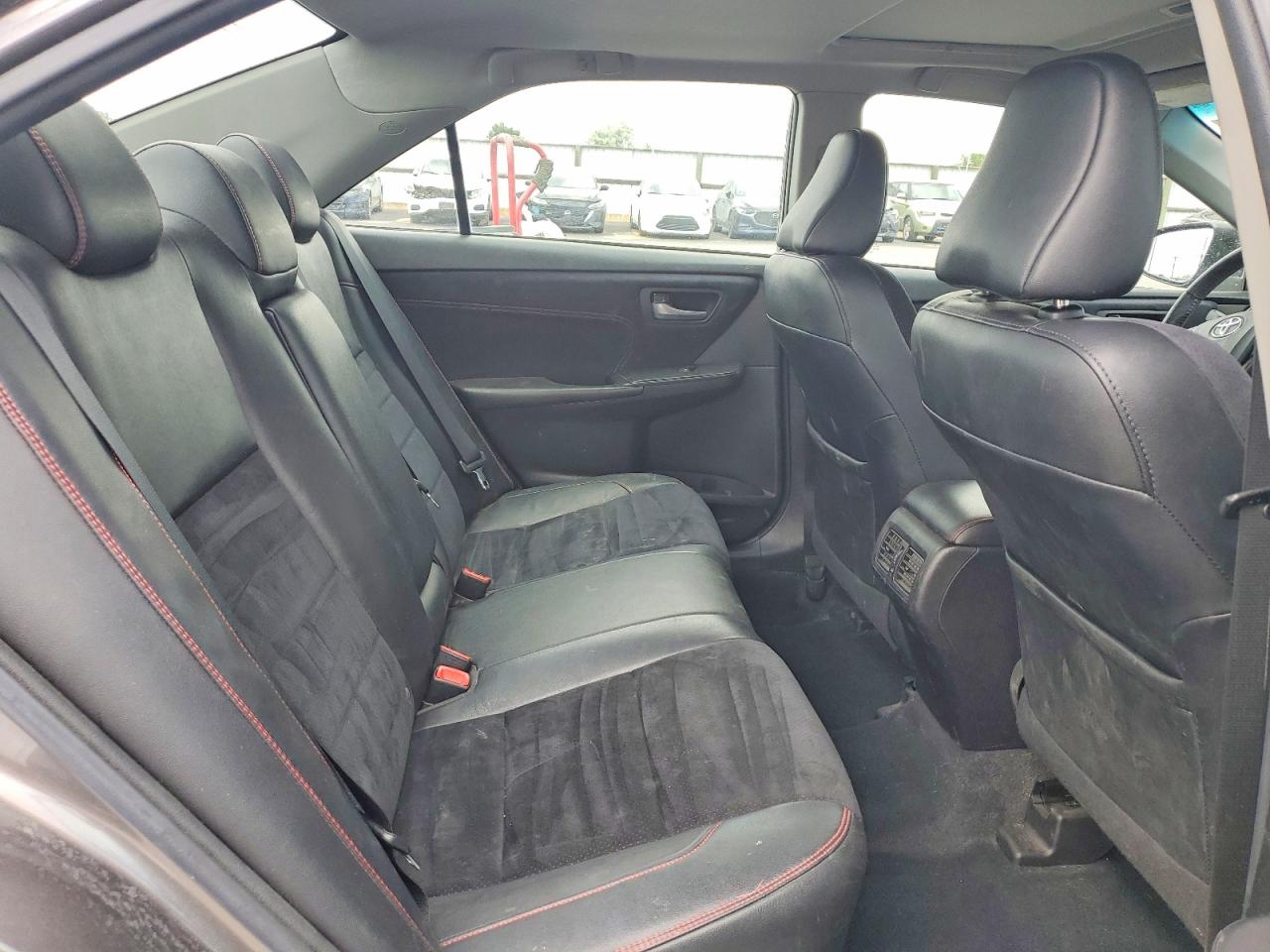 Toyota Camry Xse