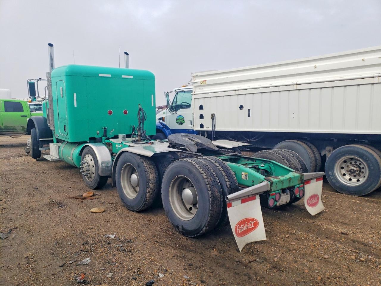 Peterbilt 389
