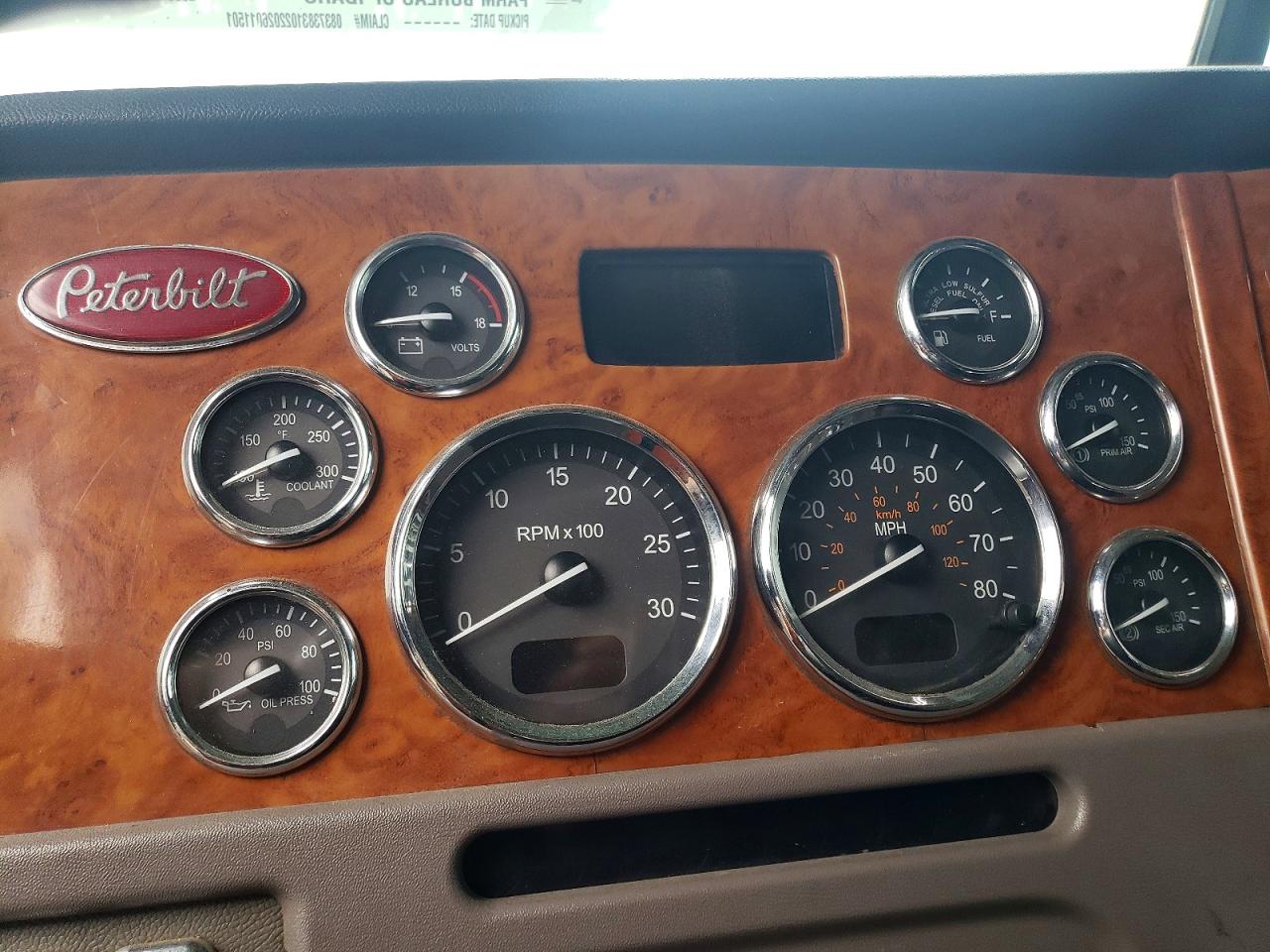 Peterbilt 389