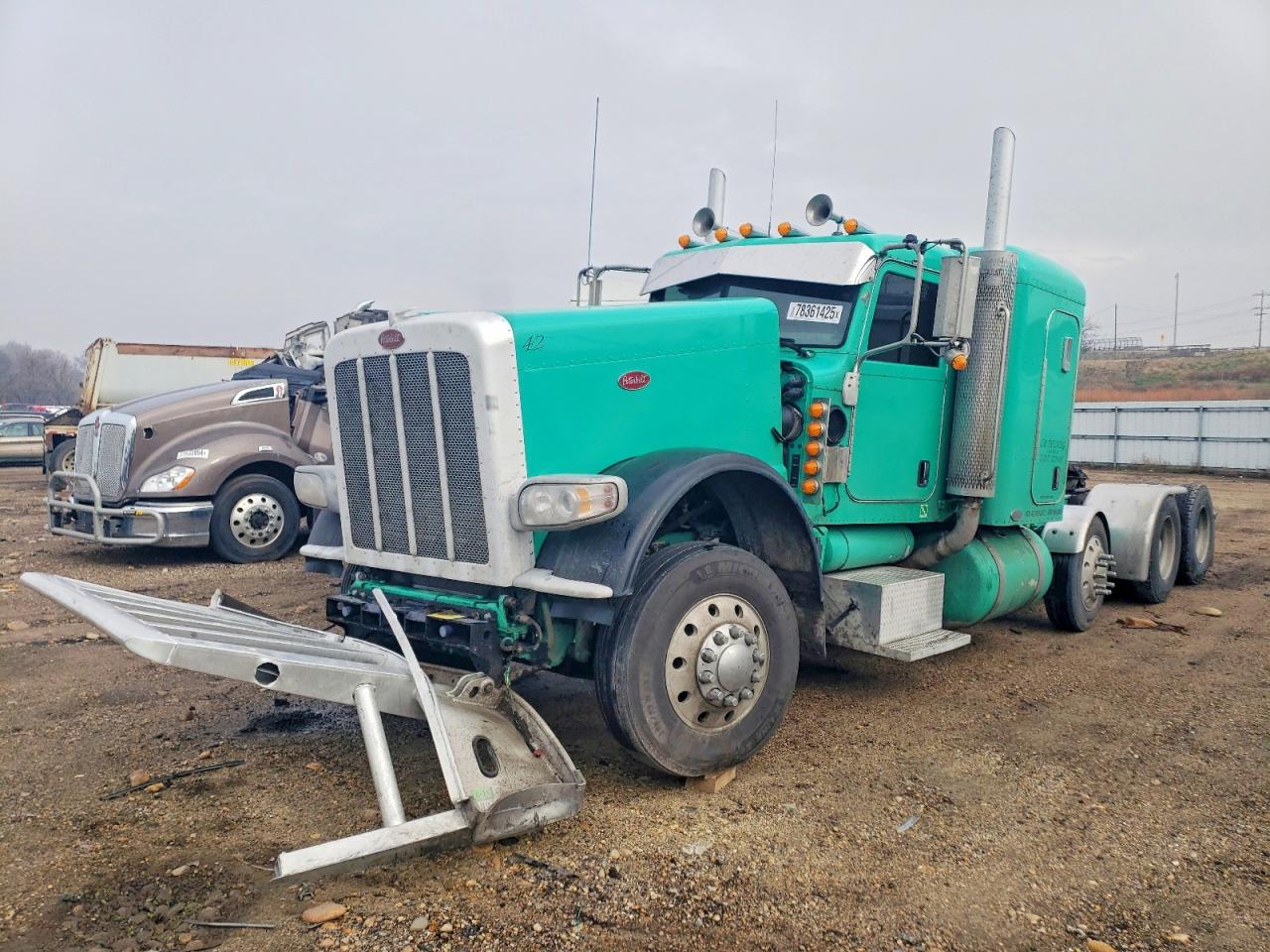 Peterbilt 389