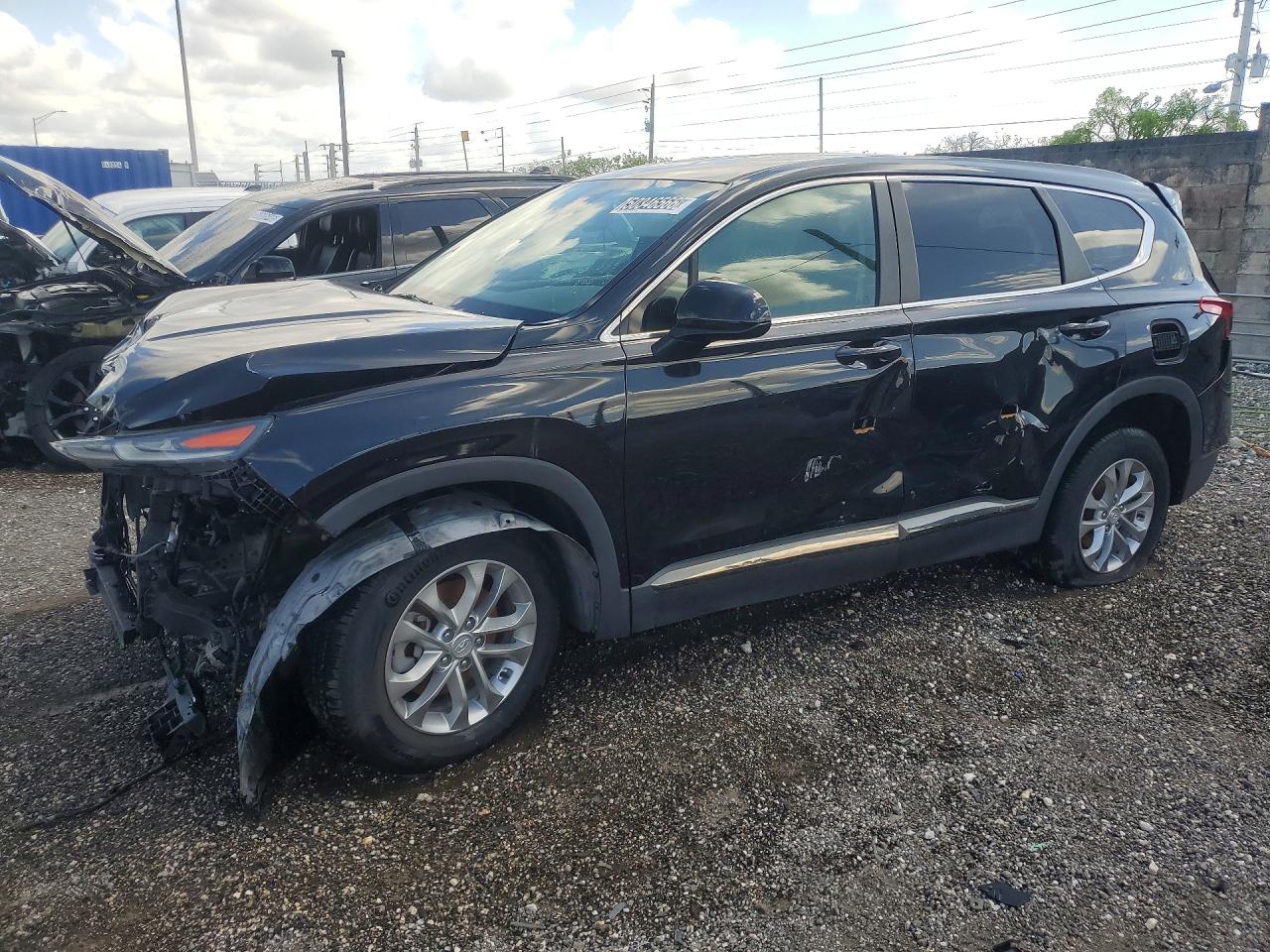 Salvage Hyundai SANTA FE Image