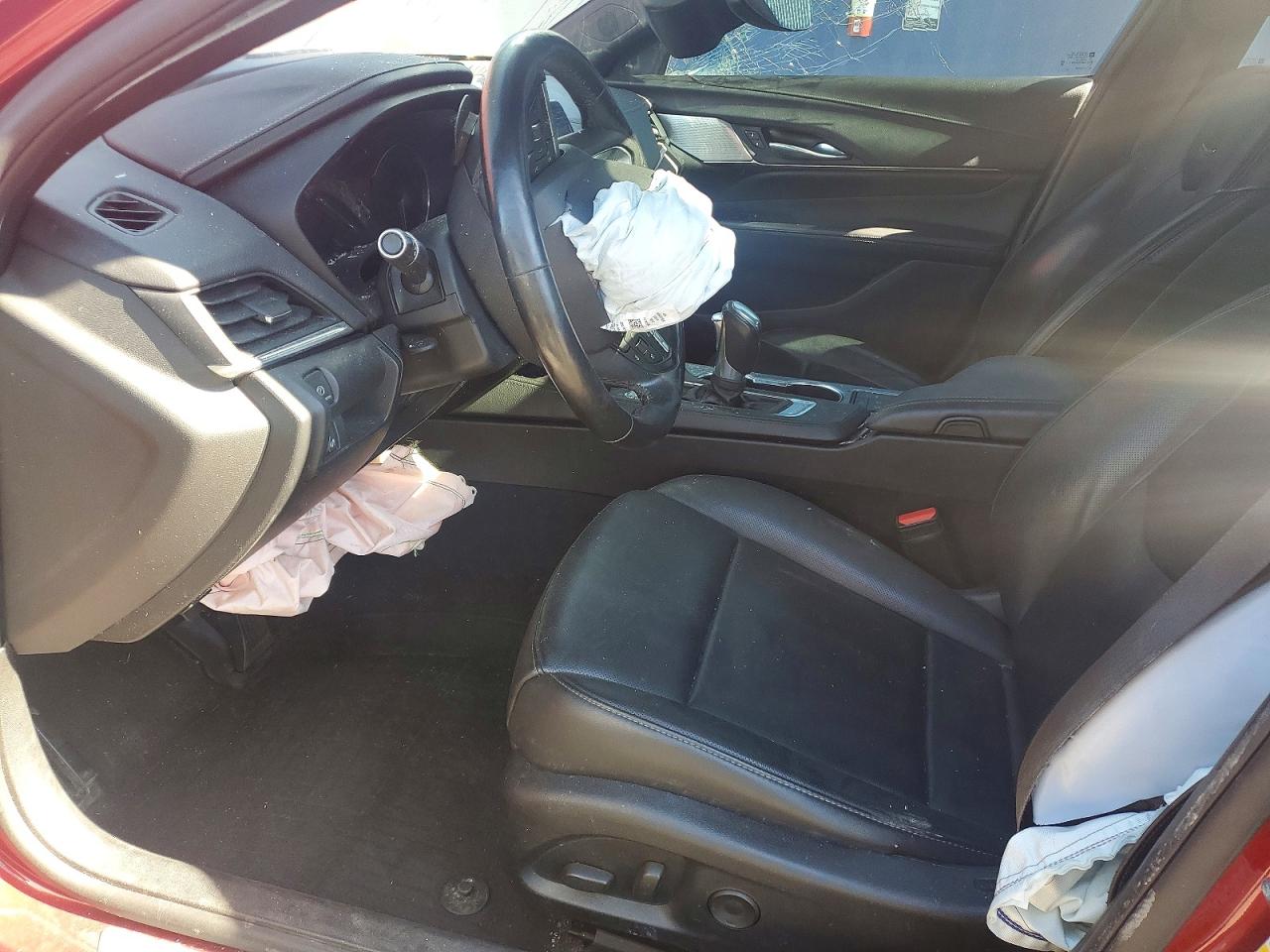 Cadillac CT4 Premium Luxury