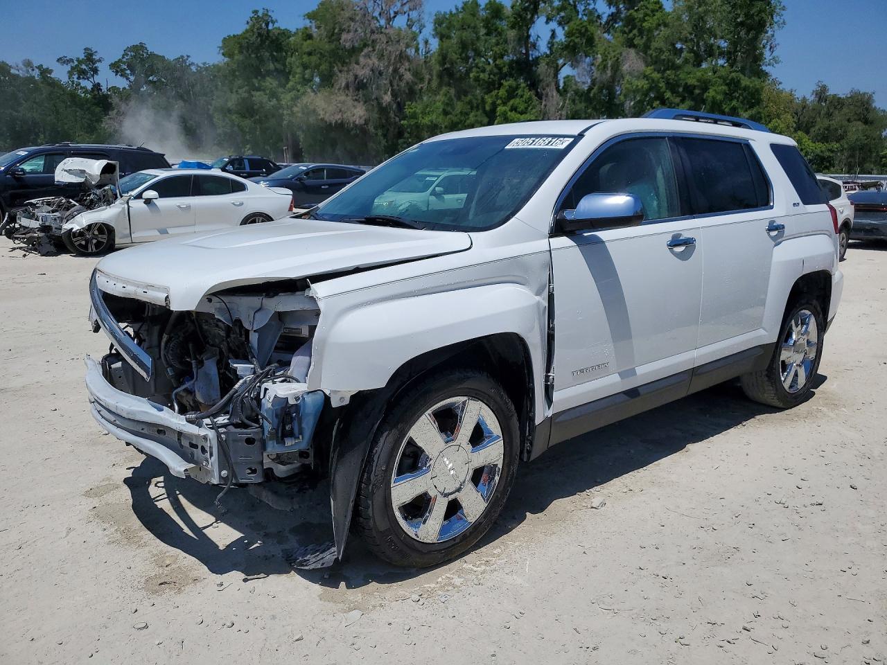 Salvage GMC Terrain Image