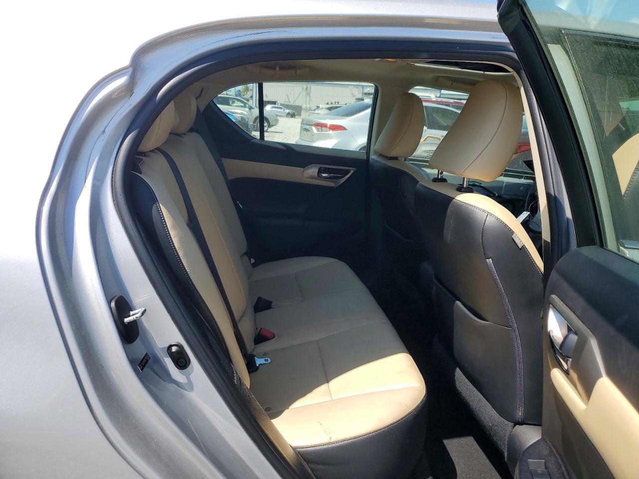 Lexus Ct Base