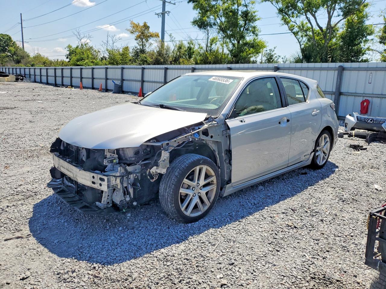 Salvage Lexus Ct Image