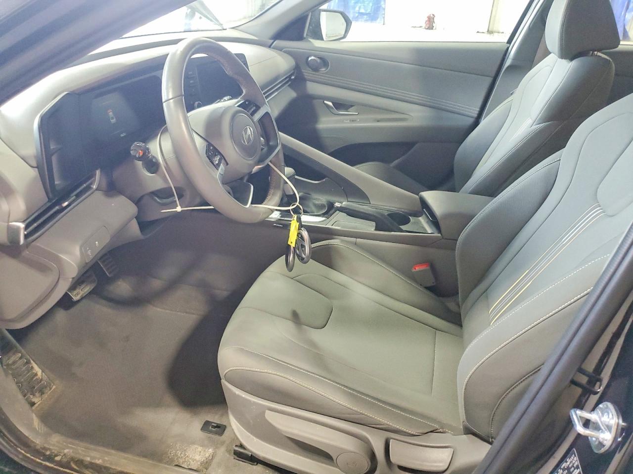 Hyundai ELANTRA Sel Sport