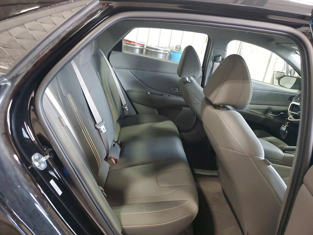 Hyundai ELANTRA Sel Sport