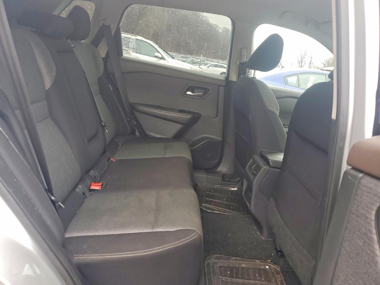Nissan Rogue Sv