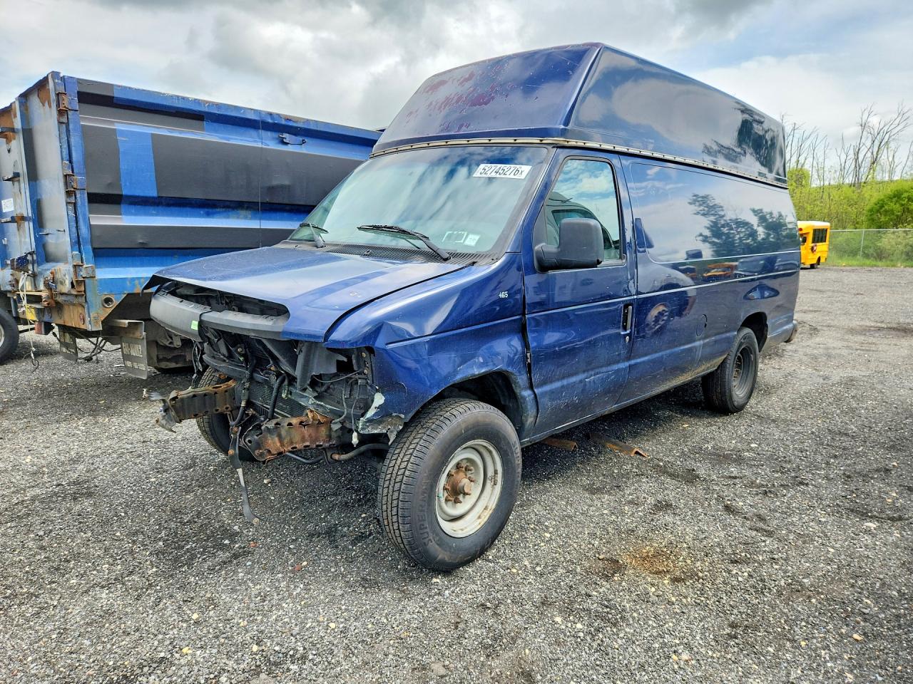 Salvage Ford Econoline Image