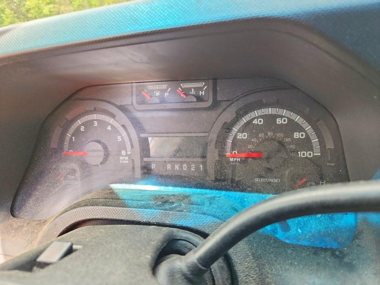 Ford Econoline E250 Van