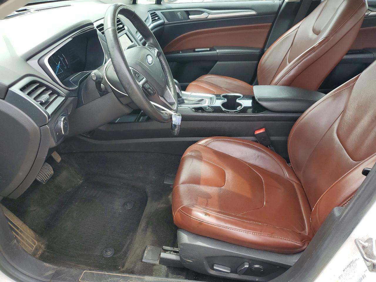 Ford Fusion Se Hybrid