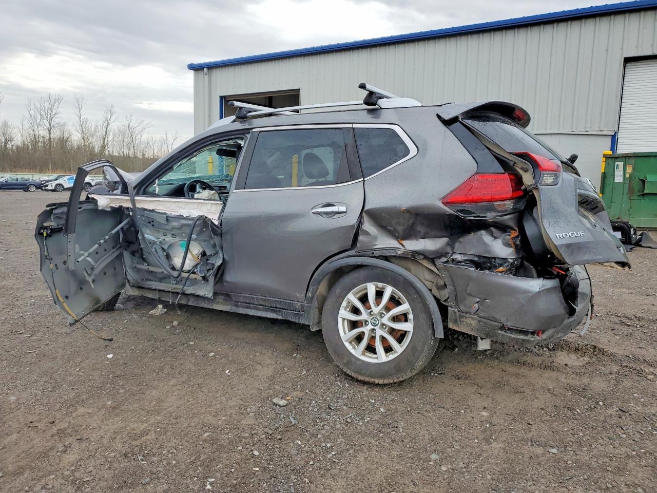 Nissan Rogue Sv