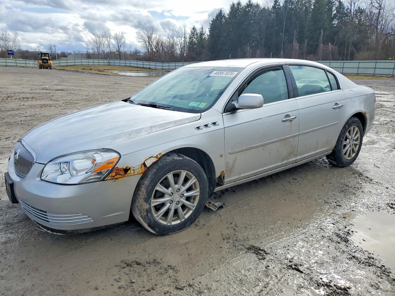 Salvage Buick Lucerne Image