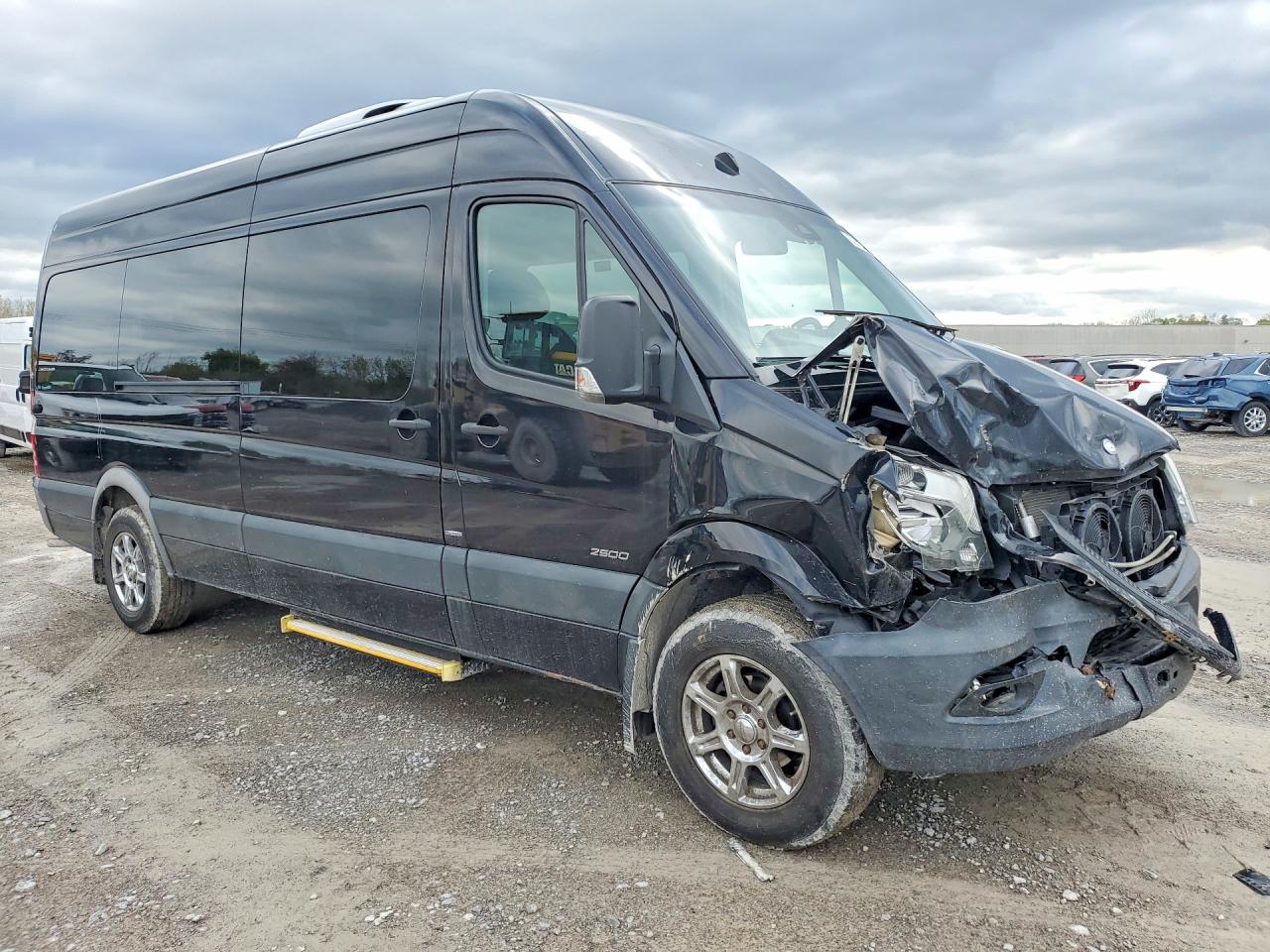 Mercedes-Benz Sprinter 2500