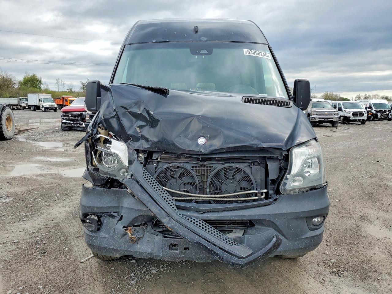 Mercedes-Benz Sprinter 2500