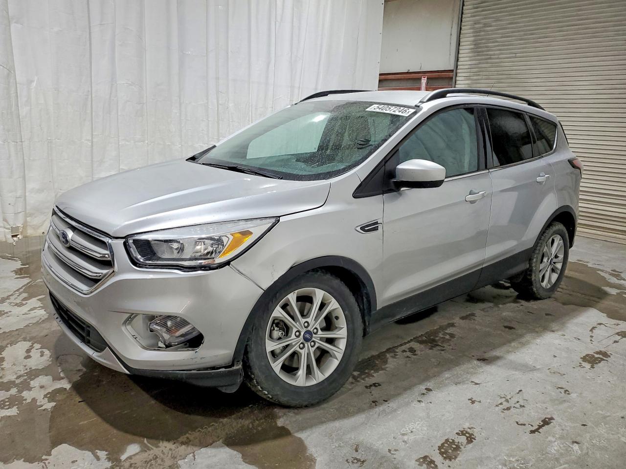 Salvage Ford Escape Image