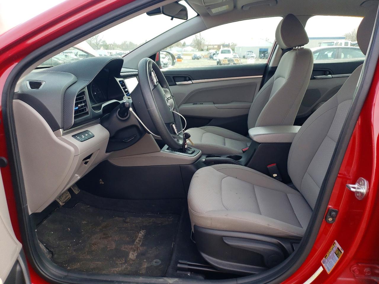 Hyundai ELANTRA Sel