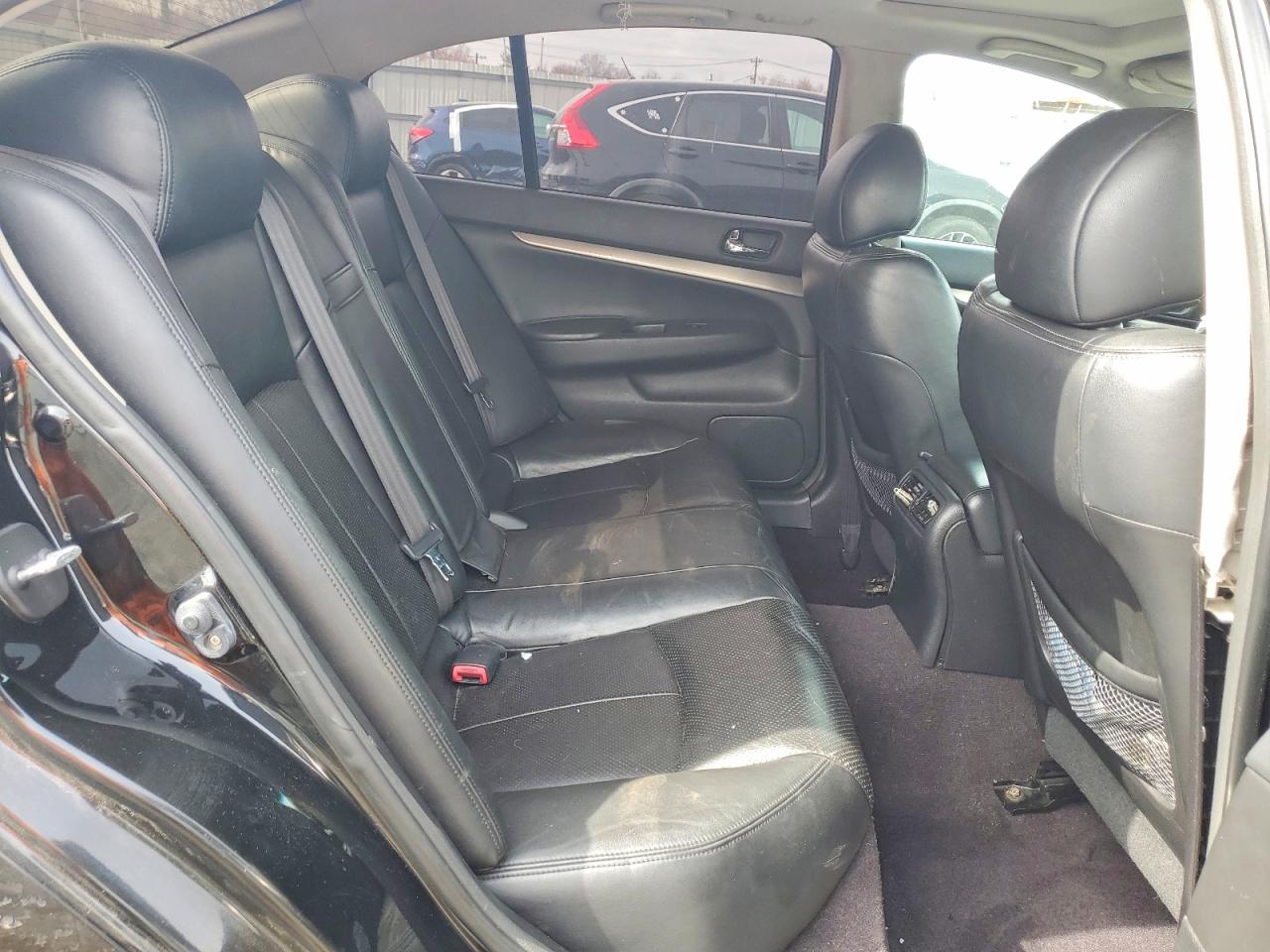 INFINITI G37 X