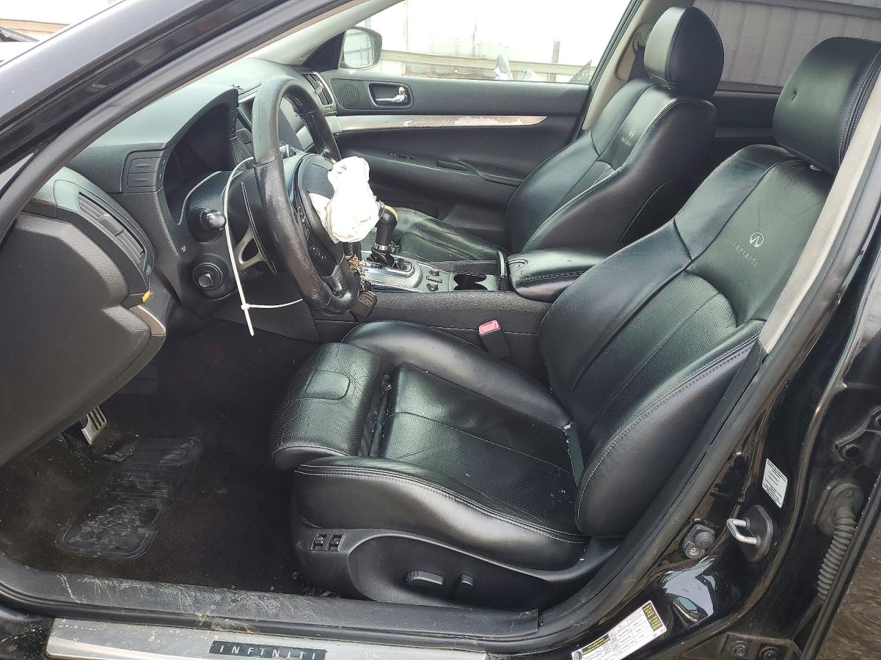 INFINITI G37 X