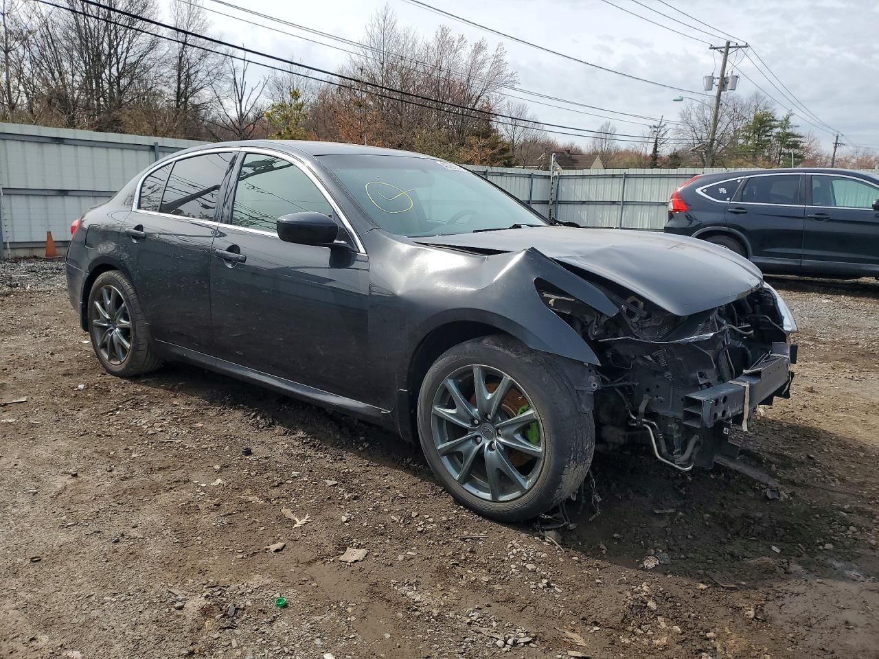 INFINITI G37 X