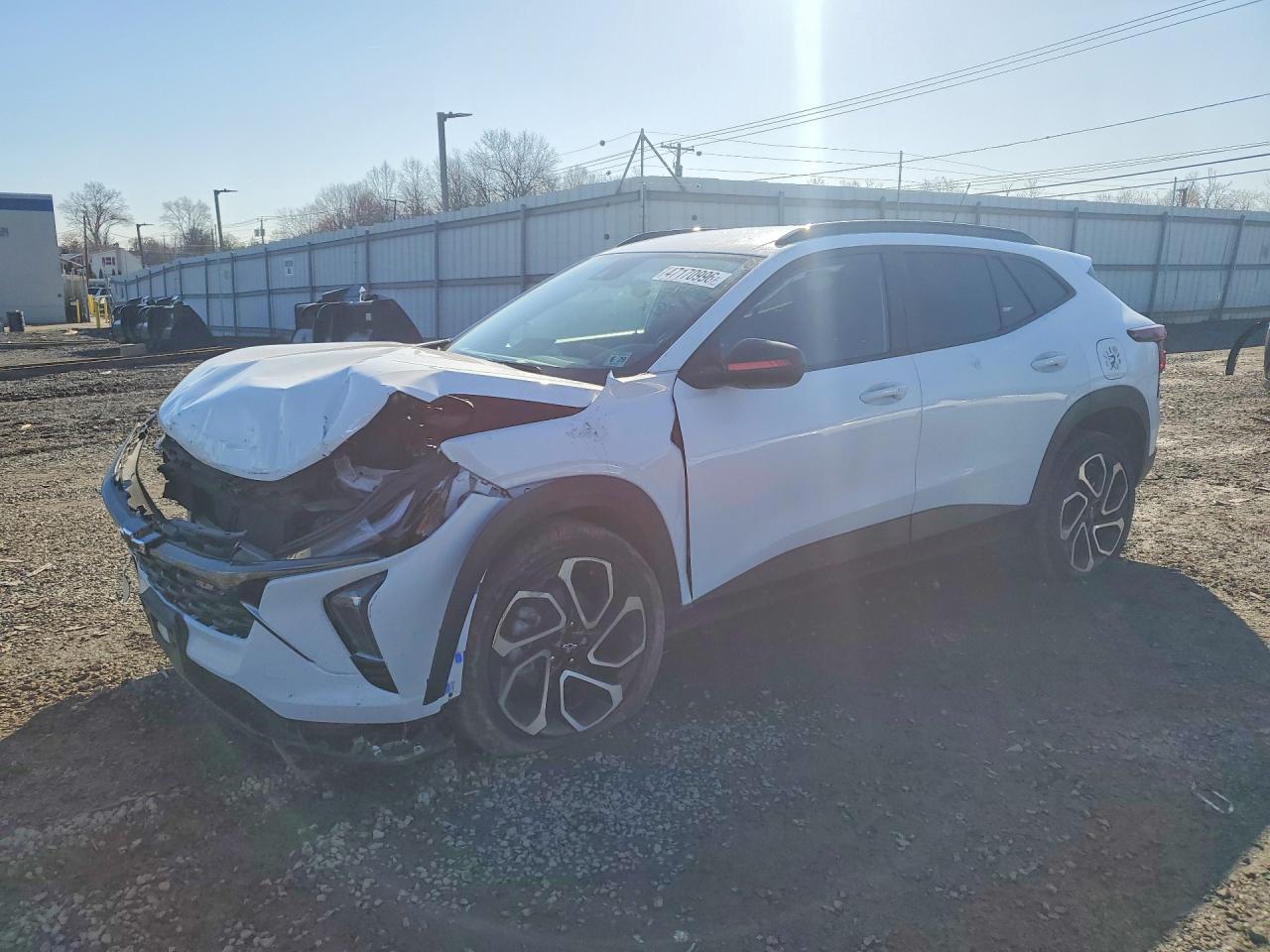 Salvage Chevrolet Trax Image