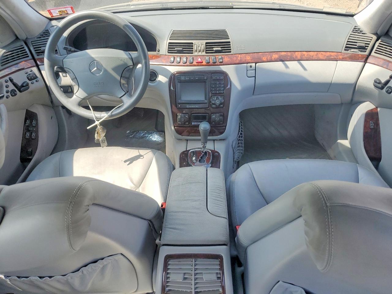 Mercedes-Benz S-Class 500