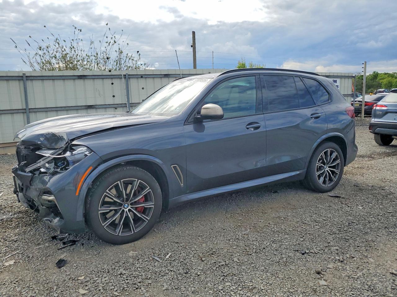 Salvage BMW X Series Image