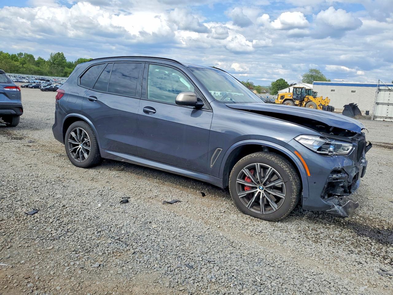 BMW X Series M50i