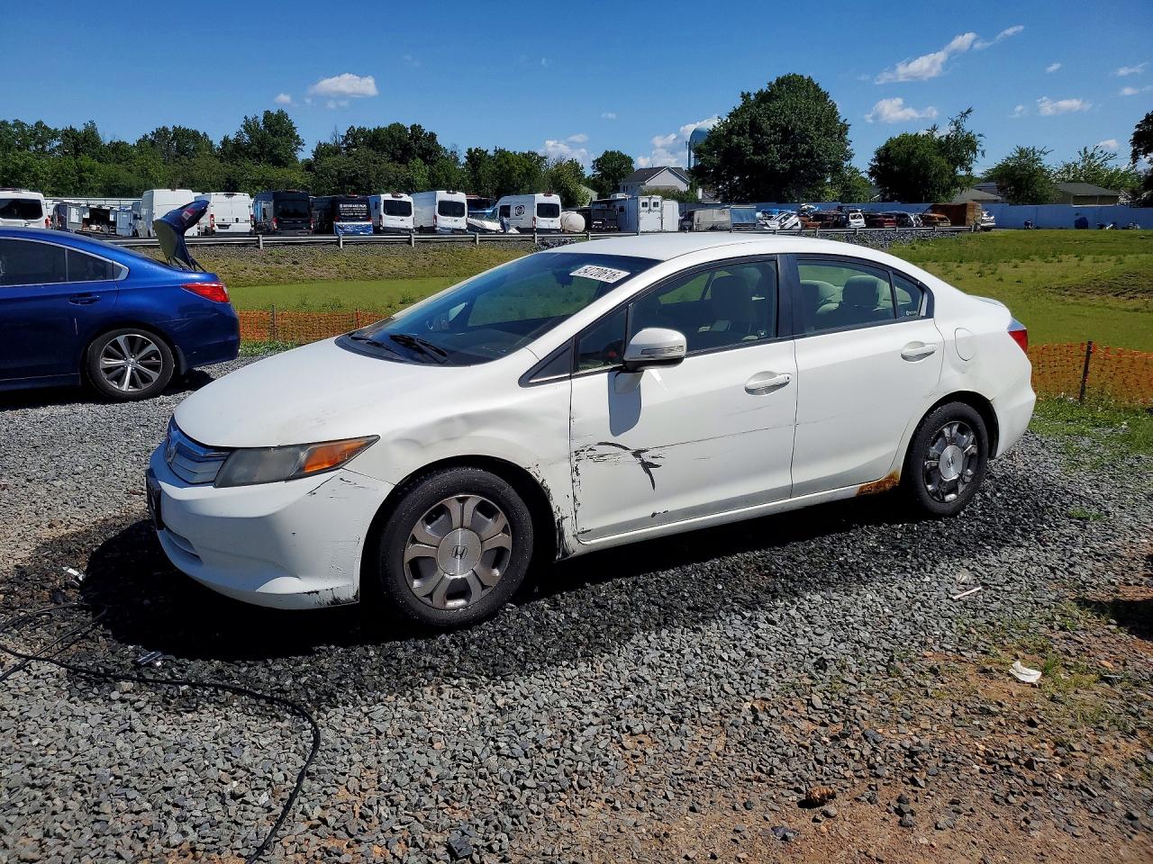 Salvage Honda Civic Image