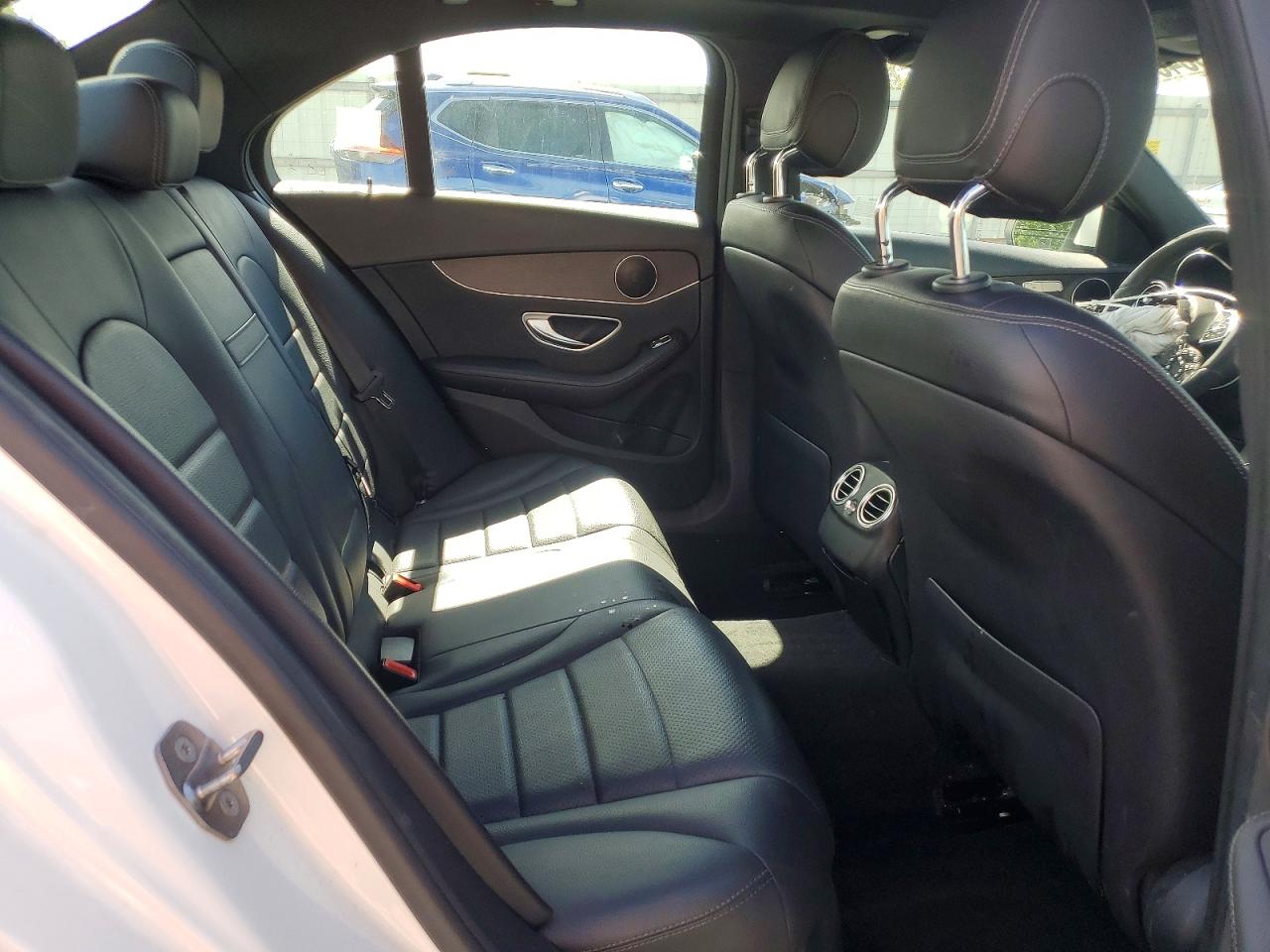 Mercedes-Benz C-Class 300 4matic