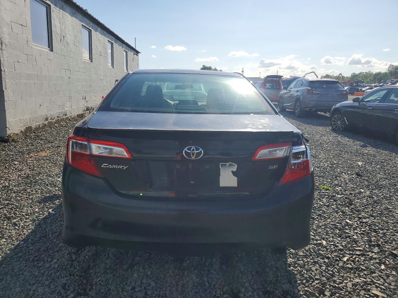 Toyota Camry Se Sport