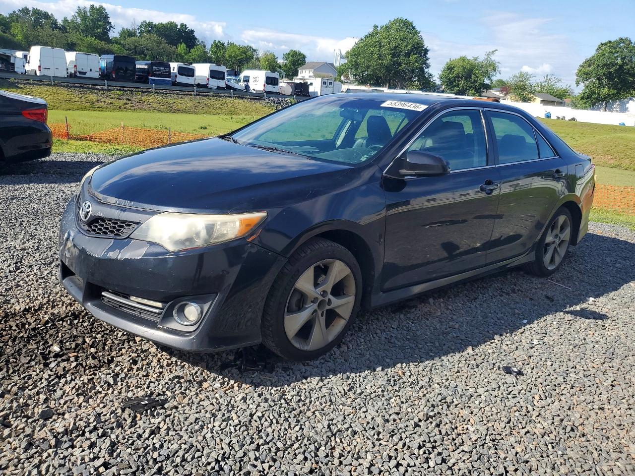 Salvage Toyota Camry Image