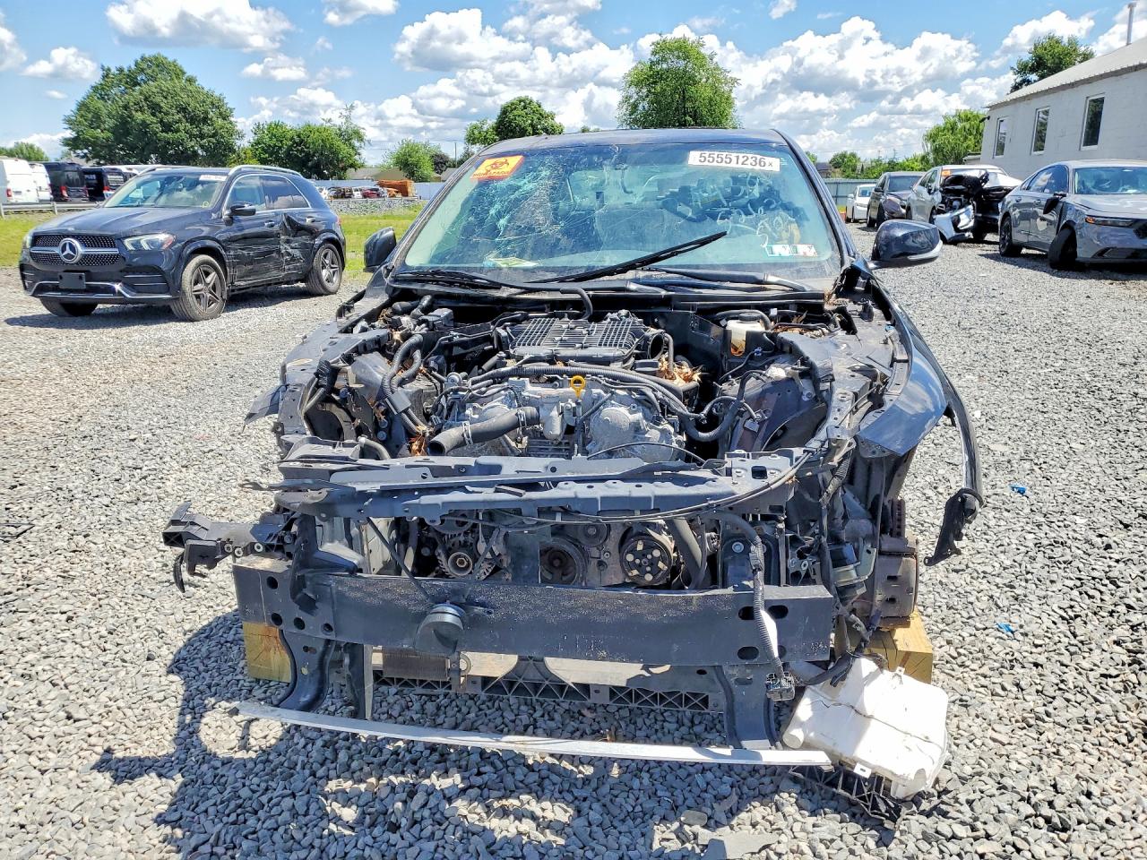 INFINITI Q50 Premium